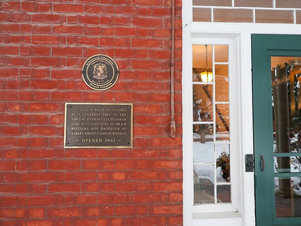 Heritage designation plaque